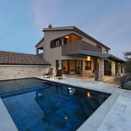 Villa Trabakul Zadarvillas Razanac Exterior photo