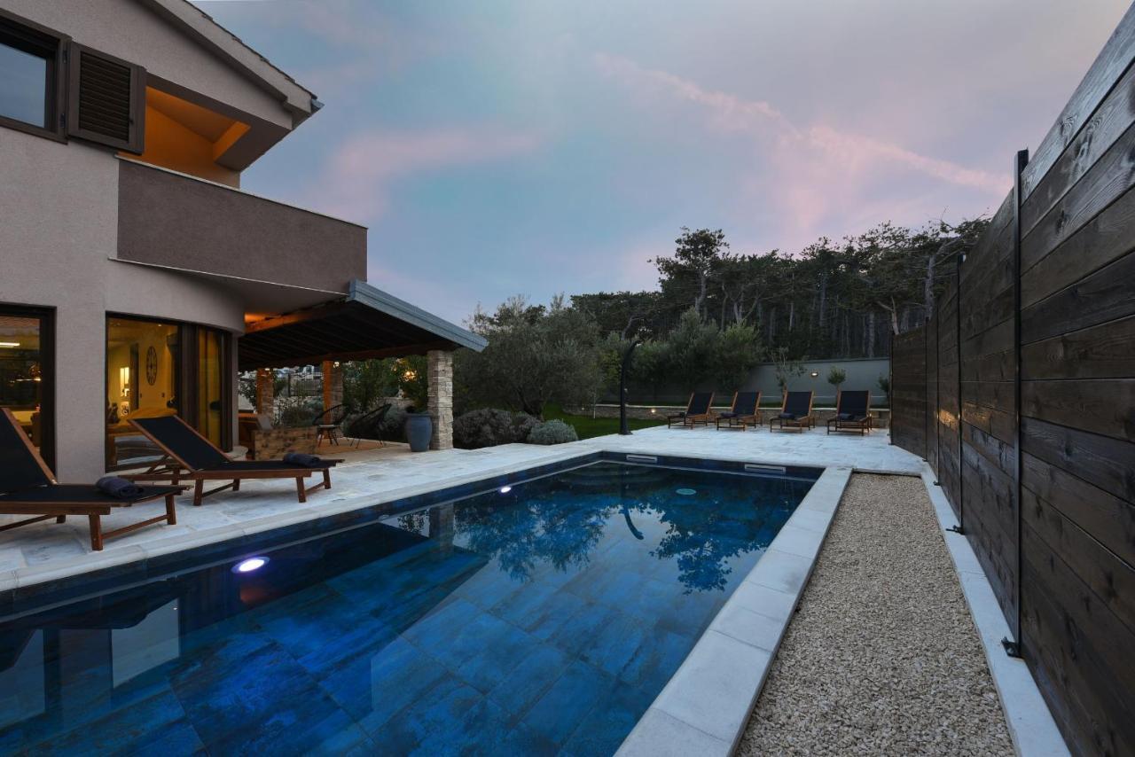 Villa Trabakul Zadarvillas Razanac Exterior photo